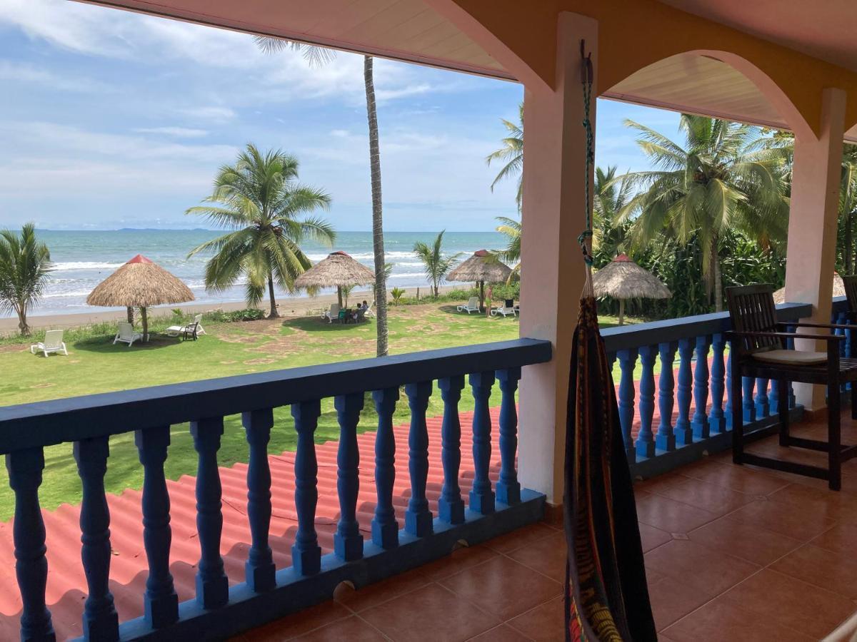 Las Lajas Beach Resort Esterno foto