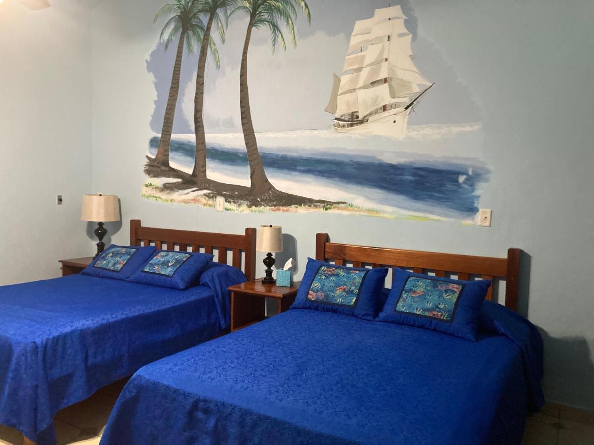 Las Lajas Beach Resort Esterno foto